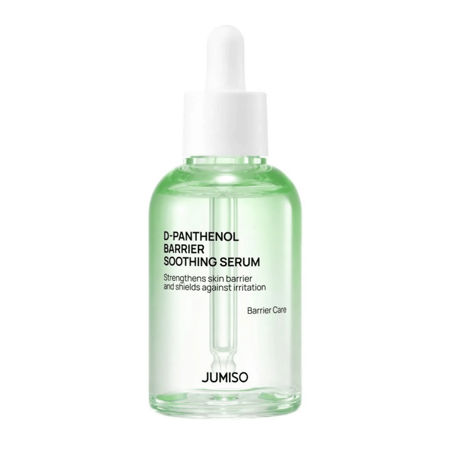 Studiofoto av Jumiso D-Panthenol Barrier Soothing Serum i grön glasflaska med pipett, mot vit bakgrund.
