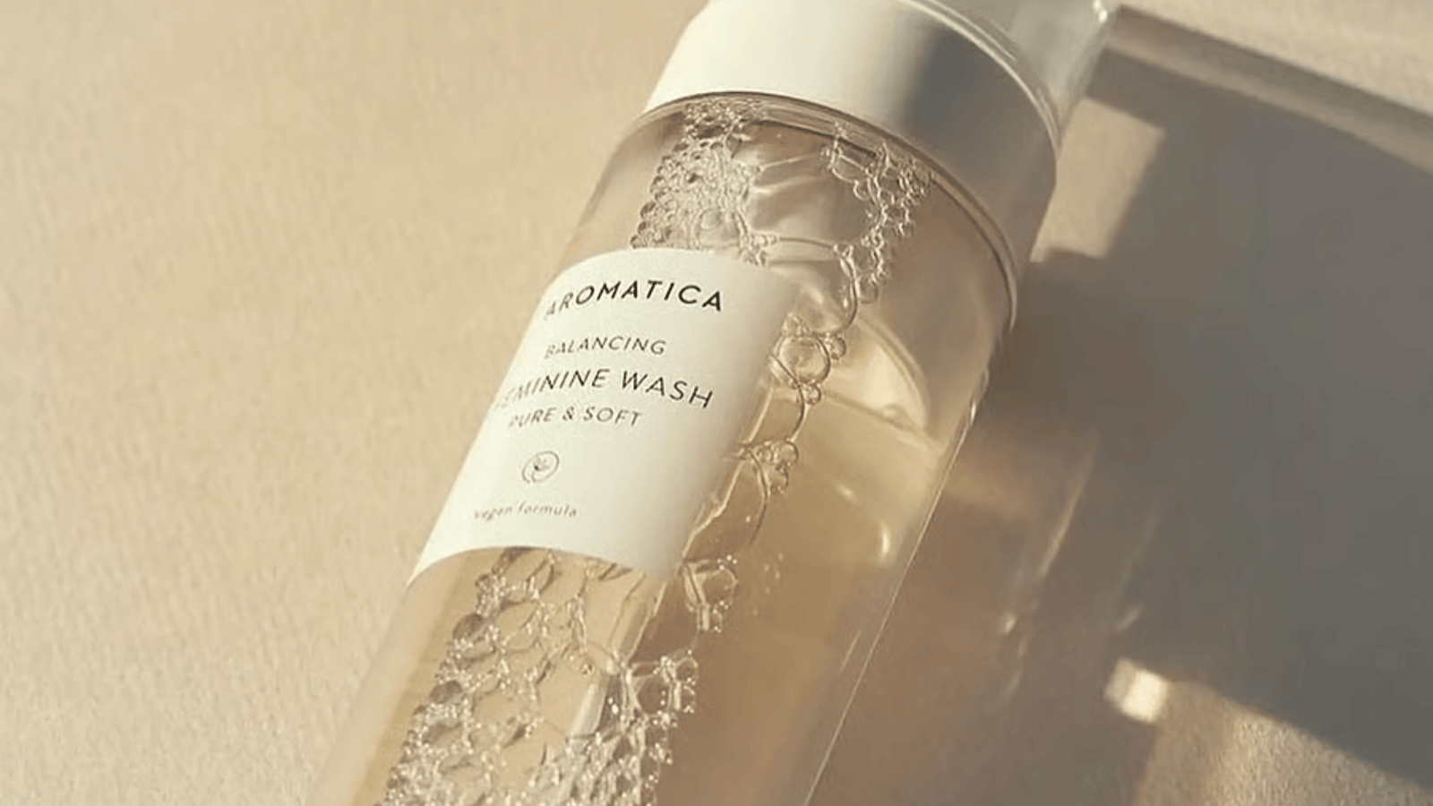 AROMATICA Balancing Feminine Wash Pure & Soft – mild och skonsam intimtvätt för daglig intimvård