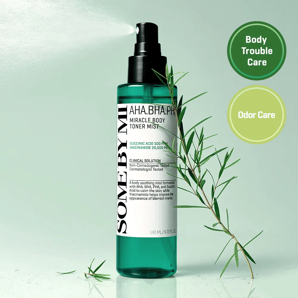 Some By Mi AHA BHA PHA Miracle Body Toner Mist – απολεπιστικό σπρέι σώματος με AHA, BHA και PHA που βοηθά στην καταπολέμηση των ακαθαρσιών, της ακμής σώματος και στη βελτίωση της δομής του δέρματος.