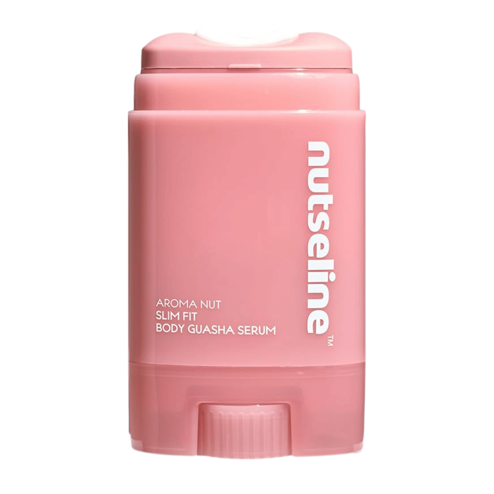 Καθαρή απομονωμένη εικόνα προϊόντος του Nuseline Aroma Nut Slim Fit Body Guasha Serum σε ανοιχτόχρωμο φόντο με έμφαση στον σχεδιασμό της συσκευασίας.