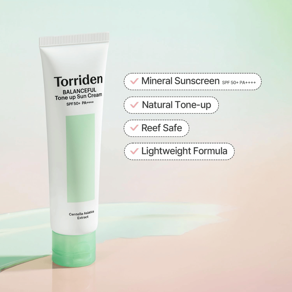 Torriden Balanceful Tone Up Sun Cream SPF50+ PA++++ παρουσιάζεται με έμφαση στην αντηλιακή προστασία με βάση τα μέταλλα, το φυσικό tone-up αποτέλεσμα, τη reef safe σύνθεση και την ελαφριά υφή.