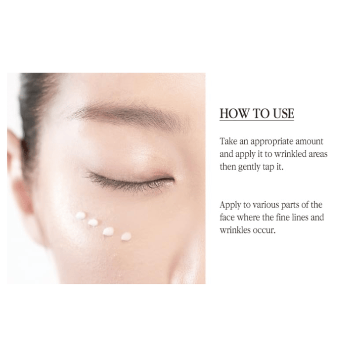 Pyunkang Yul Black Tea Time Reverse Eye Cream εφαρμόζεται απαλά γύρω από τα μάτια για να περιποιείται τις λεπτές γραμμές και να δίνει στην επιδερμίδα πιο λεία όψη.