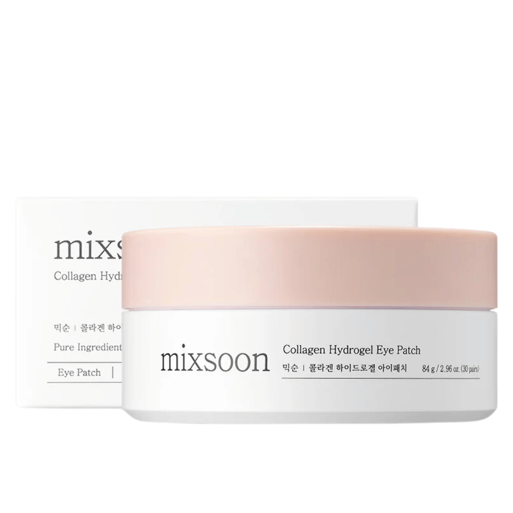 Εικόνα του Mixsoon Collagen Hydrogel Eye Patch, που δείχνει ένα βάζο με ροζ καπάκι και λευκή βάση. Το βάζο περιέχει 84 γρ (30 ζεύγη) επιθέματα ματιών. Το κουτί είναι κομψό και δίνει μια αίσθηση πολυτελούς περιποίησης δέρματος. Το προϊόν είναι σχεδιασμένο για να προσφέρει υγρασία και θρέψη στο δέρμα κάτω από τα μάτια.