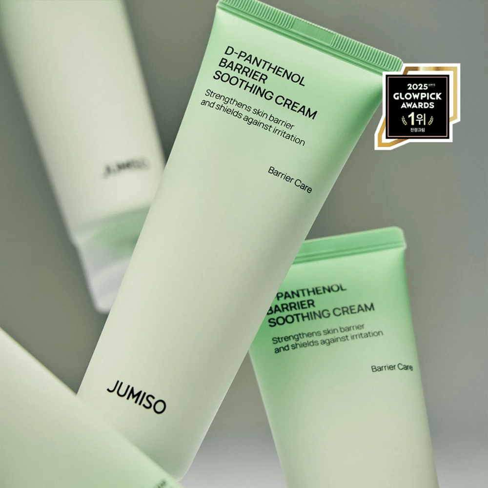 Κοντινό πλάνο του Jumiso D-Panthenol Barrier Soothing Cream σε πράσινο σωλήνα, νικητής των Glowpick Awards 2025.