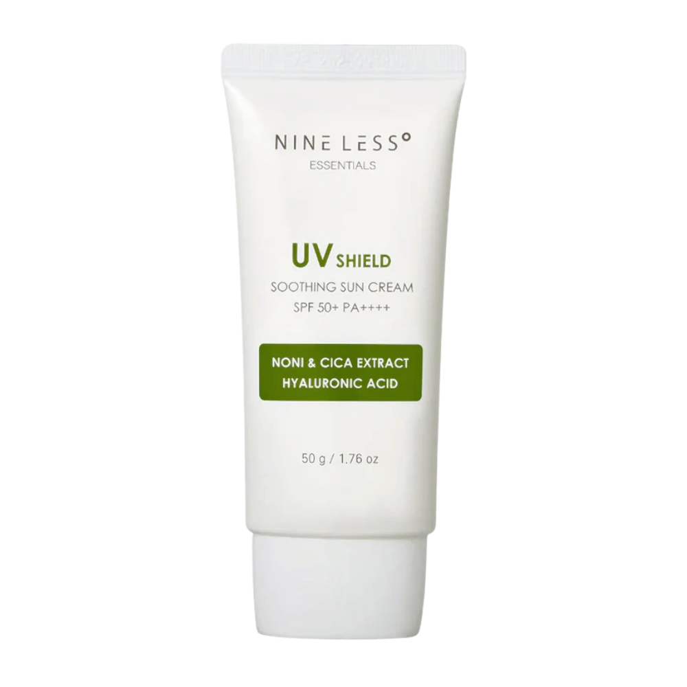 NINE LESS Essentials UV Shield Soothing Sun Cream SPF 50+ PA++++ – ενυδατική αντηλιακή κρέμα με noni, εκχύλισμα cica και υαλουρονικό οξύ που προστατεύει και καταπραΰνει το δέρμα.