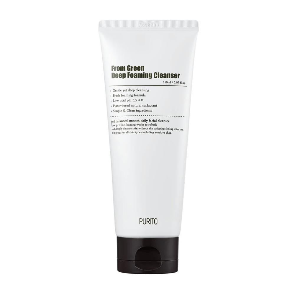 Purito From Green Deep Foaming Cleanser είναι ένα βαθύ καθαριστικό προσώπου με απαλή σύνθεση βασισμένη σε φυτικά τασιενεργά. Η χαμηλή του τιμή pH 5.5 βοηθά στη διατήρηση της φυσικής ισορροπίας του δέρματος, καθιστώντας το ιδανικό για όλους τους τύπους δέρματος, συμπεριλαμβανομένου του ευαίσθητου δέρματος.