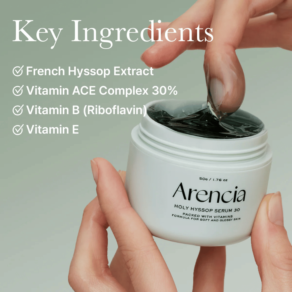 Κοντινή εικόνα του Arencia Holy Hyssop Serum 30 – νέα φόρμουλα με γαλλικό υσσώπο, σύμπλεγμα βιταμινών ACE και βιταμίνες B & E για λαμπερό δέρμα.