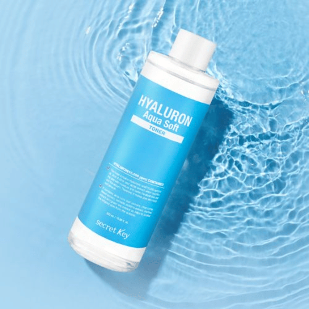 Hyaluron Aqua Soft Toner από Secret Key – απαλή, ενυδατική λοσιόν προσώπου με 15.000 ppm υαλουρονικό οξύ που καταπραΰνει και αποκαθιστά την ισορροπία του δέρματος.
