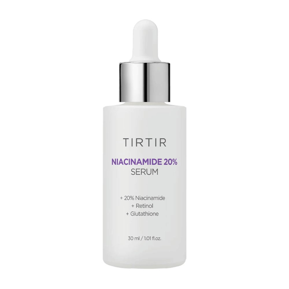 Το μπουκάλι με το Tirtirs "Niacinamide 20% Serum" βρίσκεται σε λευκό φόντο. Ο ορός περιέχει 20% νιασιναμίδη, ρετινόλη και γλουταθειόνη και έχει σχεδιαστεί για να βελτιώνει την υφή του δέρματος και να προσφέρει μια πιο λαμπερή επιδερμίδα. Το περιεχόμενο της φιάλης είναι 30 ml.