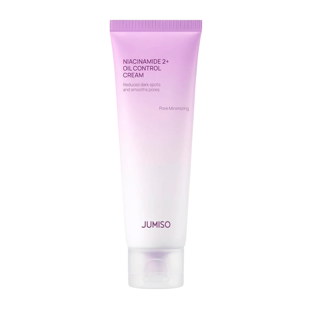 Εικόνα προϊόντος του/της JUMISO Niacinamide 2+ Oil Control Cream σε ανοιχτό φόντο. Το ροζ και λευκό σωληνάριο αναδεικνύει την έμφαση του προϊόντος στον έλεγχο του σμήγματος, στη μείωση των πόρων και στη βελτίωση του τόνου της επιδερμίδας για λιπαρό και μικτό δέρμα.