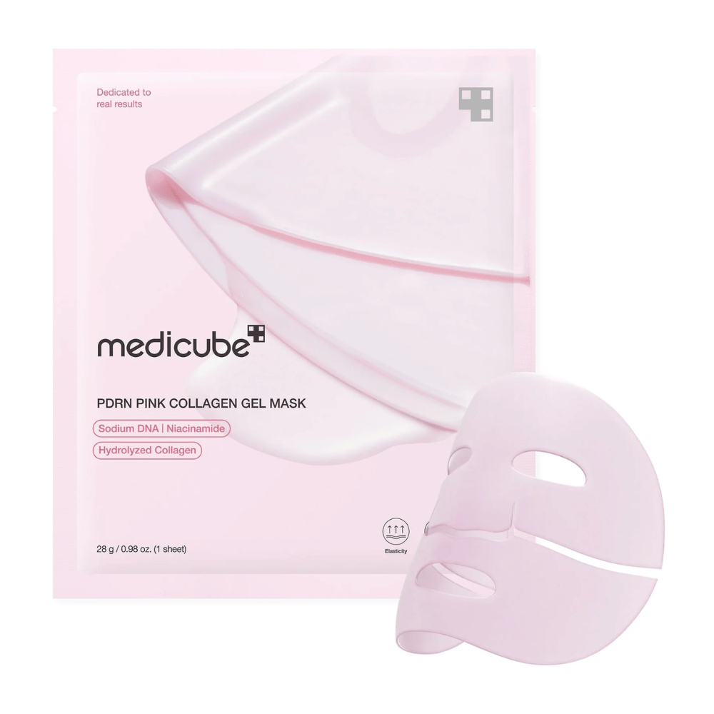 Μια ανοιχτόχρωμη ροζ συσκευασία από medicube PDRN Pink Collagen Gel Mask με μια διάφανη μάσκα γέλης δίπλα. Περιέχει συστατικά όπως Sodium DNA, Niacinamide και Hydrolyzed Collagen για ελαστικότητα και ενυδάτωση.