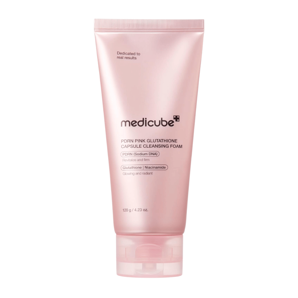 Medicube PDRN Pink Glutathione Capsule Cleansing Foam 120 g αφρός καθαρισμού με PDRN, γλουταθειόνη και νιασιναμίδη για λαμπερή επιδερμίδα
