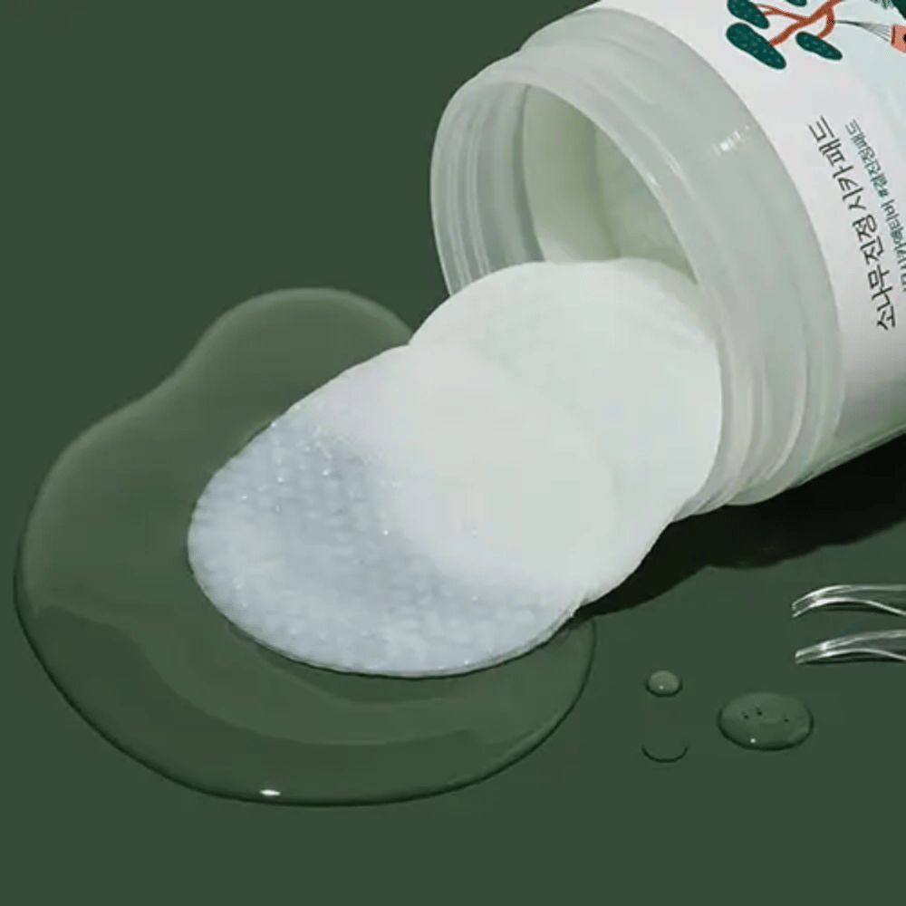 ROUND LAB Pine Calming Cica Pad – καταπραϋντικά toner pads με απαλή και ανάγλυφη υφή