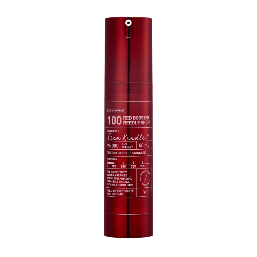 VT Cosmetics Red Booster Reedle Shot 100 ορός microneedling σε κόκκινο μπουκάλι σε λευκό φόντο, 50 ml, αναπτυγμένος για απολέπιση, ανανέωση δέρματος και βελτιωμένη απορρόφηση στη ρουτίνα περιποίησης δέρματος.