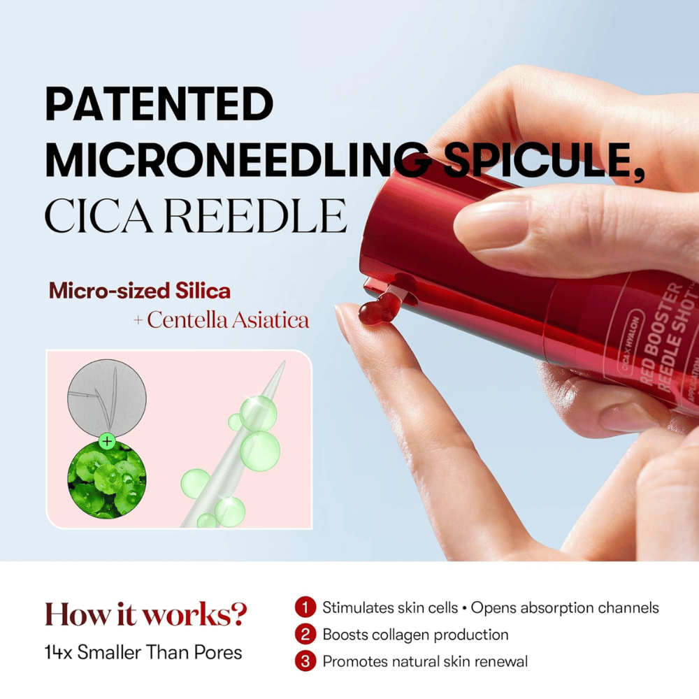 Κοντινή λήψη του VT Cosmetics Red Booster Reedle Shot 100 που δείχνει την πατενταρισμένη microneedling-spicule με CICA Reedle, μικροσκοπική πυρίτιο και Centella Asiatica που διεγείρει την ανανέωση δέρματος και το κολλαγόνο.