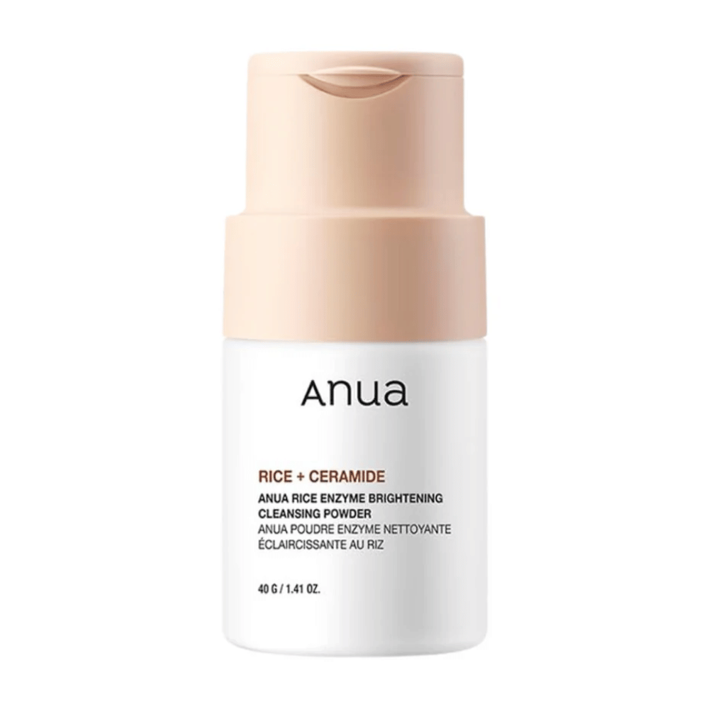 Anua Rice Enzyme Brightening Cleansing Powder είναι ένα καθαριστικό προϊόν που συνδυάζει ρύζι και κεραμίδια για να παρέχει ήπια απολέπιση και λάμψη. Δημιουργεί έναν πλούσιο αφρό που αφαιρεί αποτελεσματικά τη βρωμιά και τα νεκρά κύτταρα του δέρματος, με αποτέλεσμα ένα καθαρό και λαμπερό δέρμα. Με τη φόρμουλα ισορροπημένου pH, είναι κατάλληλο για όλους τους τύπους δέρματος, συμπεριλαμβανομένου του ευαίσθητου δέρματος.