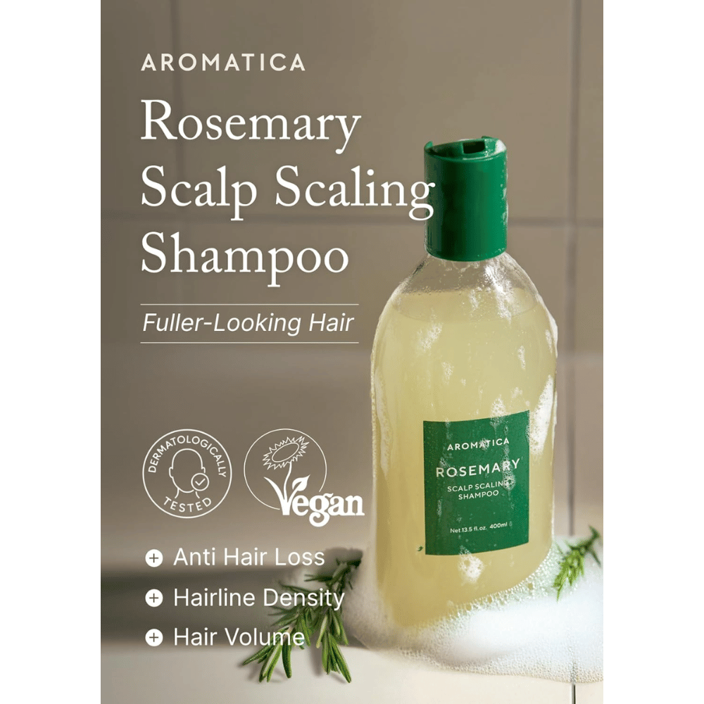 AROMATICA Rosemary Scalp Scaling Shampoo για καθαρισμό και απολέπιση του τριχωτού της κεφαλής που συμβάλλει στη μείωση της τριχόπτωσης, στην αύξηση του όγκου των μαλλιών και σε ένα υγιές τριχωτό της κεφαλής.