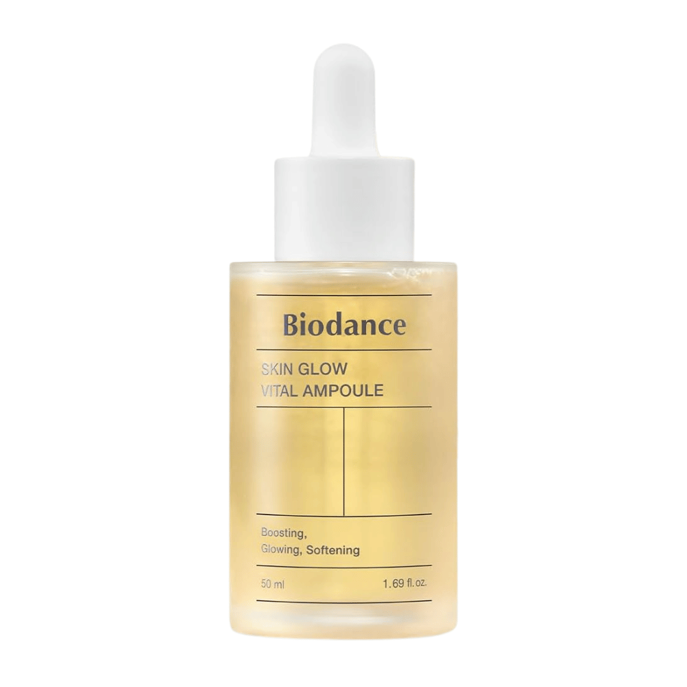 Μπουκάλι με Biodance Skin Glow Vital Ampoule, μια αμπούλα προσώπου που ενισχύει, δίνει λάμψη και μαλακώνει το δέρμα. Περιέχει 50 ml και είναι σχεδιασμένη για να προσφέρει στο δέρμα μια λαμπερή και αναζωογονημένη αίσθηση.