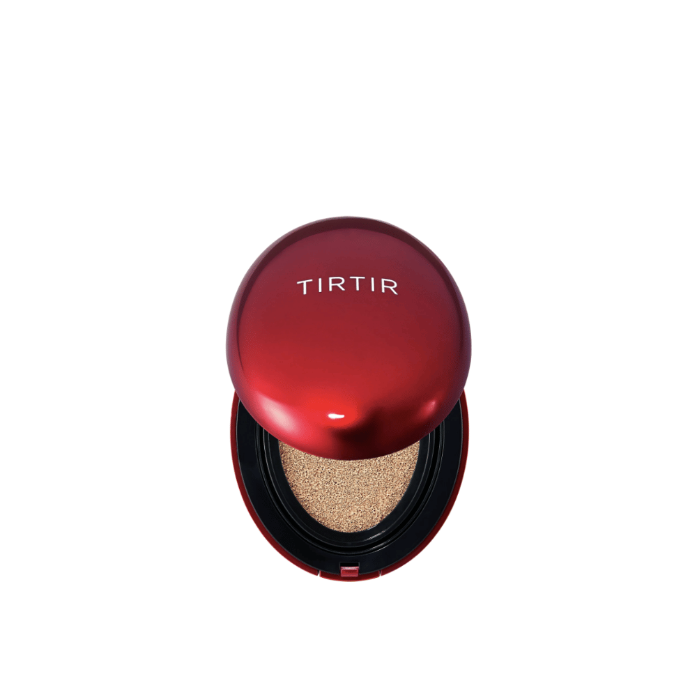 Αυτή είναι μια εικόνα του TIRTIRs Mask Fit Red Cushion. Ένα κομψό και στυλάτο cushion foundation που προσφέρει ομοιόμορφη κάλυψη και λαμπερό φινίρισμα.