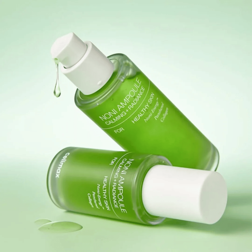 Celimax Το Real Noni Ampoule είναι ένα προϊόν περιποίησης δέρματος που προσφέρει καταπραϋντική και λαμπερή επίδραση για υγιές δέρμα. Διαμορφωμένο με εκχύλισμα noni και κολλαγόνο, βοηθά στην ενυδάτωση και βελτίωση της υφής του δέρματος. Ιδανικό για καθημερινή χρήση για να επιτύχετε φρέσκια και λαμπερή επιδερμίδα!