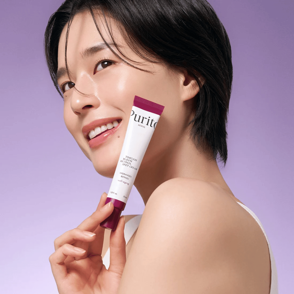 Purito Timeless Bloom Retinol Spot Cream είναι μια στοχευμένη θεραπεία που περιέχει ρετινόλη για τη μείωση των λεπτών γραμμών και τη βελτίωση της ελαστικότητας του δέρματος. Με ενυδατικά συστατικά, αποκαθιστά τη λάμψη του δέρματος και ενισχύει το φράγμα, ιδανική για ώριμο δέρμα ή ως αντιγηραντική ρουτίνα.