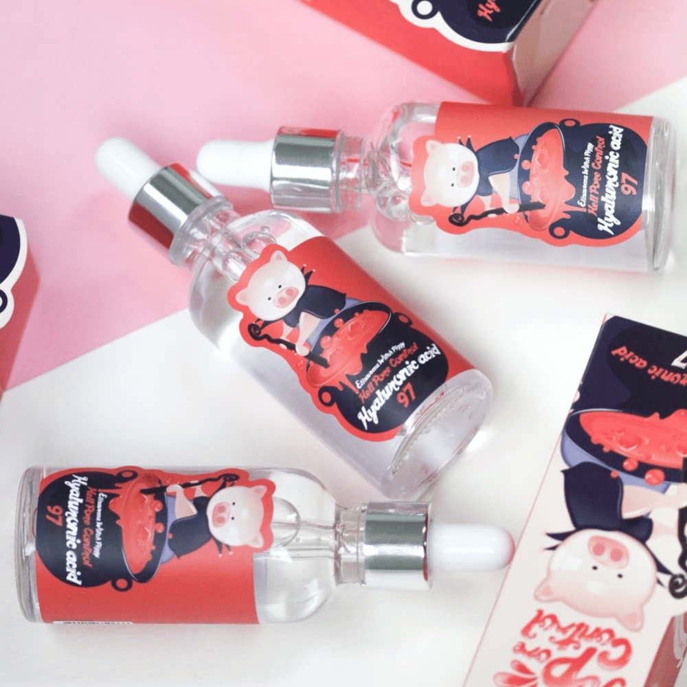 Elizavecca Witch Piggy Hyaluronic Acid 97 ορός σε ομάδα, κορεάτικος ενυδατικός ορός για ξηρό δέρμα, αφυδατωμένο δέρμα και βελτιωμένη ελαστικότητα δέρματος.