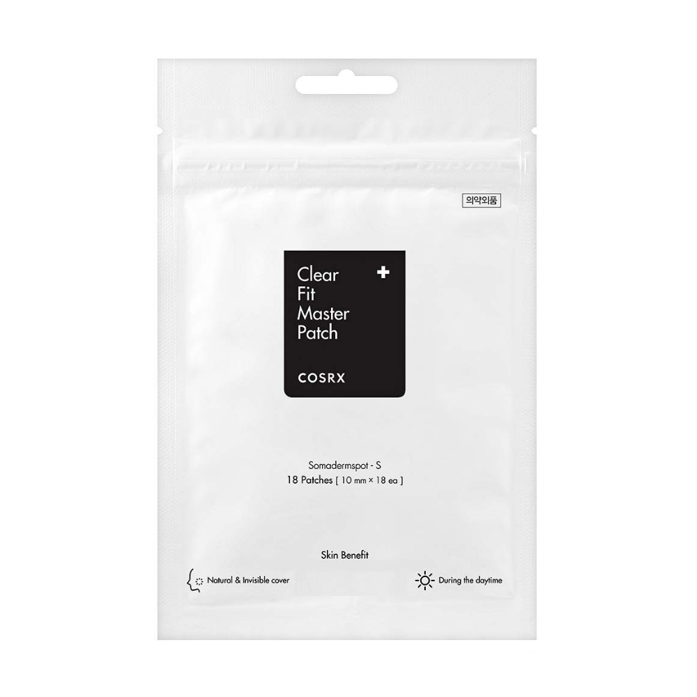 Ένα COSRX Clear Fit Master Patch 18st σε λευκό φόντο που απευθύνεται σε σπυράκια.