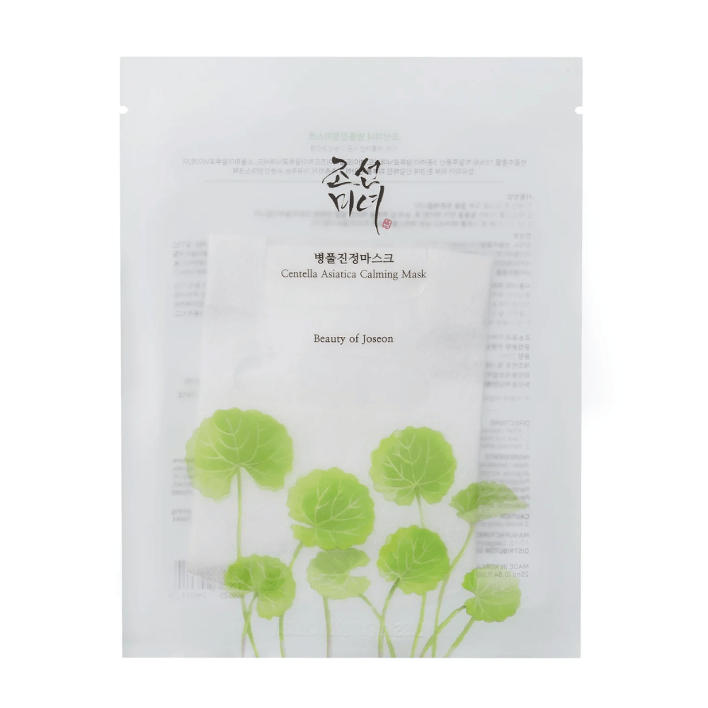 Ένα Centella Asiatica Calming Mask 1 τεμάχιο με πράσινα φύλλα από τη μάρκα Beauty of Joseon.
