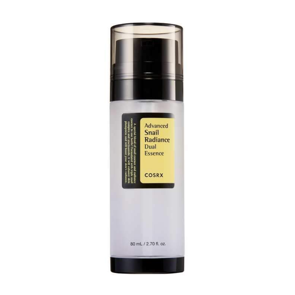 COSRX Advanced Snail Radiance Dual Essence 80ml βοηθά στη μείωση της ακμής και προάγει μια καθαρή επιδερμίδα με το τριπλό σύμπλεγμα σαλιγκαριού και νιασιναμίδη.